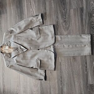 🎉 Joseph Abboud Vintage 2-piece Wool Suit 🎉